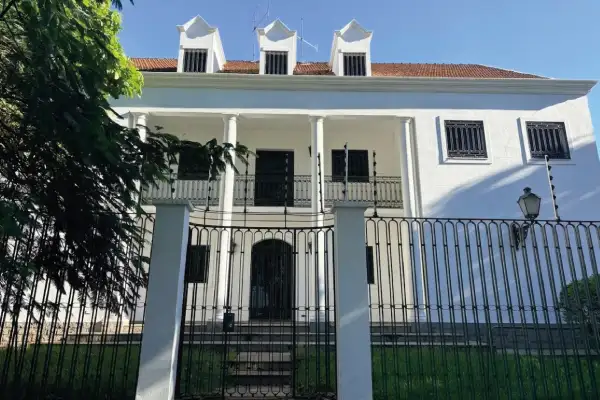 Residencia Senior Village